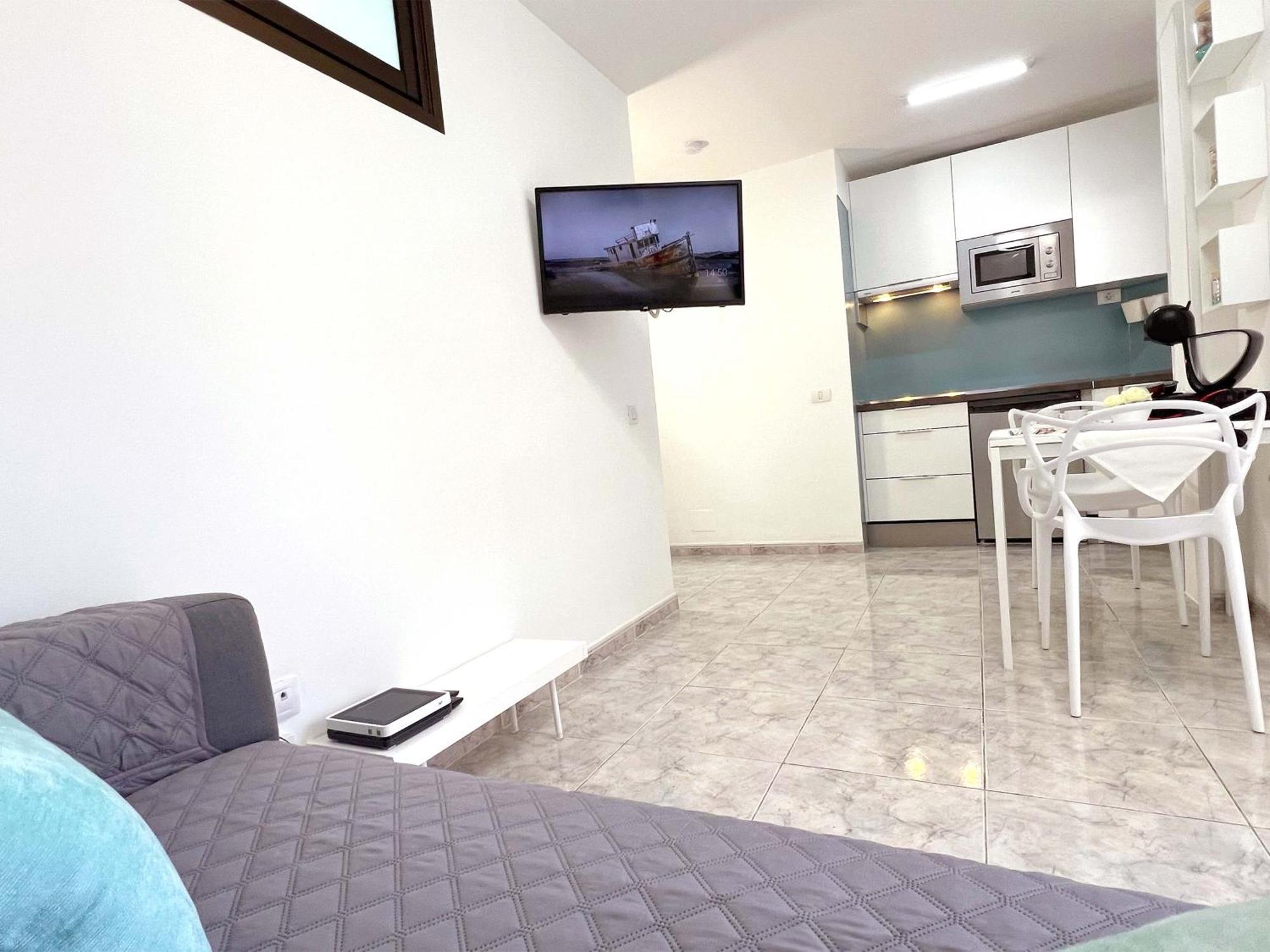Encantador Apartamento Con Terraza, Los Cristianos Los Cristianos  Luaran gambar